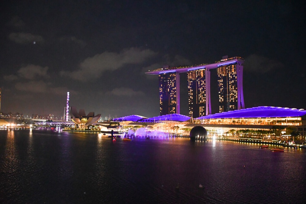 Nikon D5600 18-55 VR レンズキットでシンガポールの街・マリーナベイ・サンズを撮影