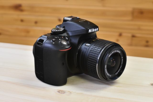 Nikon - ❤美品❤Nikon ニコン D5000❤画面が回転❤自撮りOK❤スマホ ...