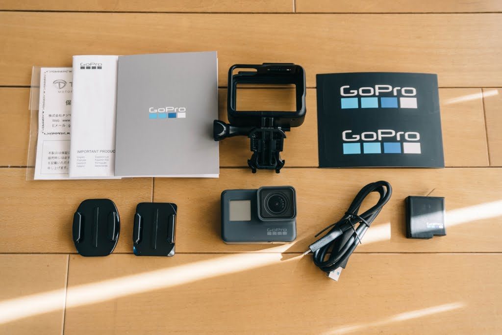 日本お買い得 sada様専用 GoPro 付属品多数 BLACK HERO6 ビデオカメラ