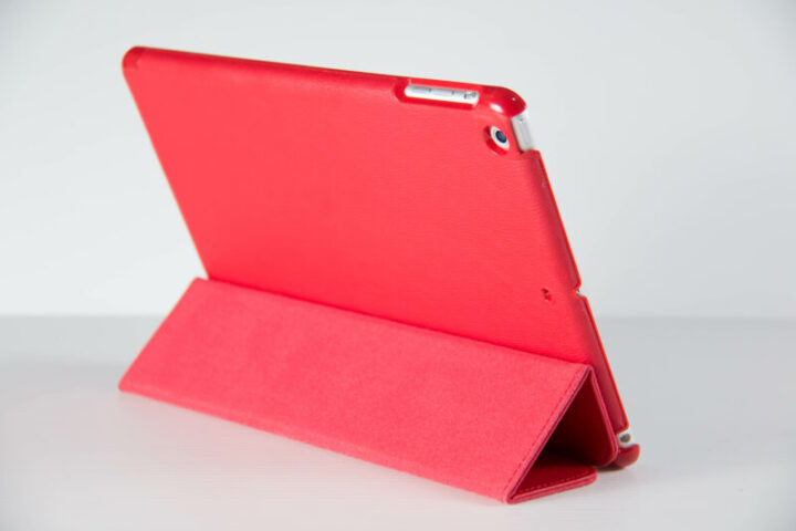 おしゃれで便利！iPadケースおすすめ28選｜持ち運びやすいカバーを紹介 Picky's