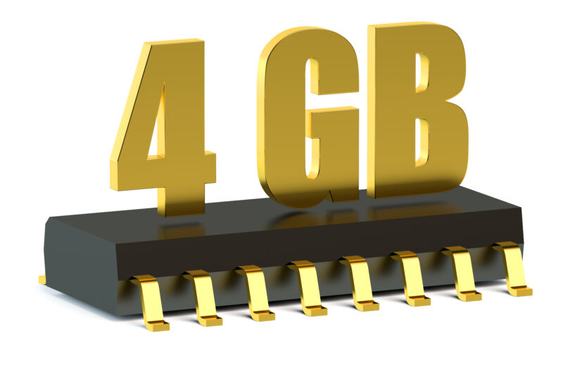 「メモリ」は最低でも4GB必須、8GBあると快適