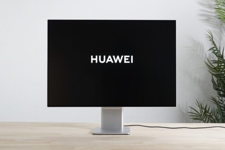 Huawei Mateview 28インチ 4K