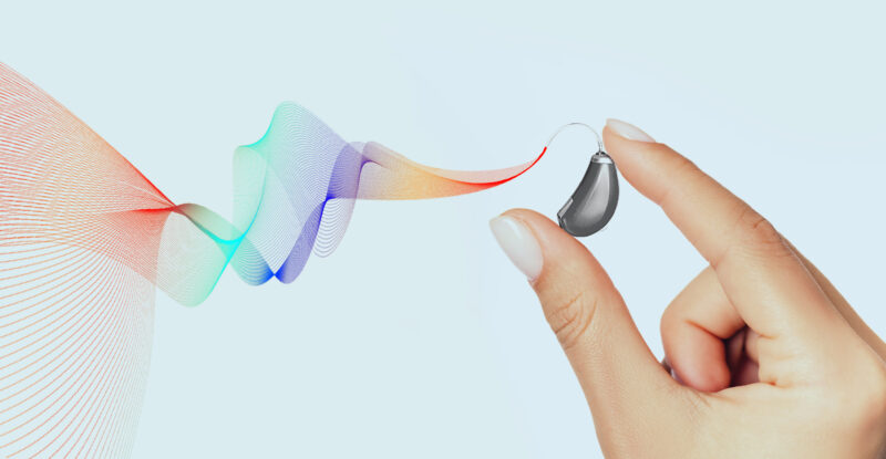 【目立たない超小型も】補聴器おすすめランキング10選｜値段・種類・選び方も解説（2022年）
