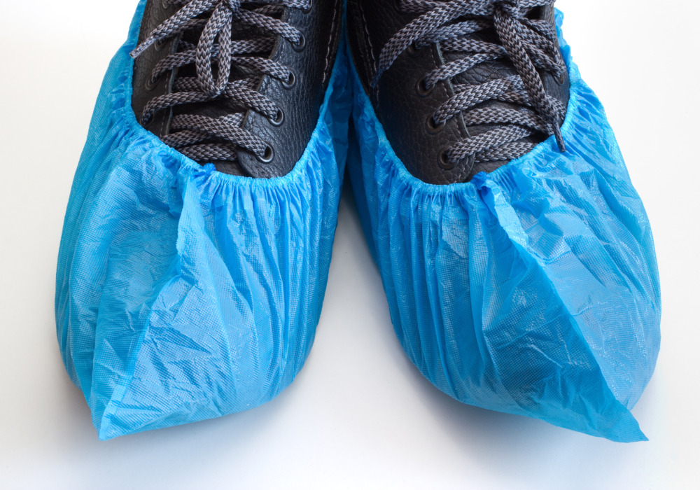 雨から靴を守る！シューズカバーおすすめ20選！防水・シリコン・使い捨て商品も紹介