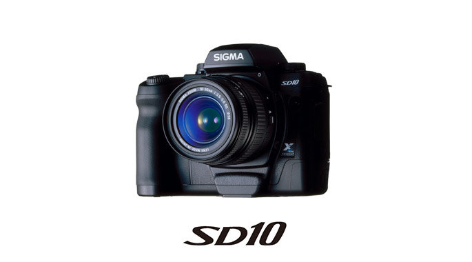 SIGMA デジタル一眼レフカメラ　SD10