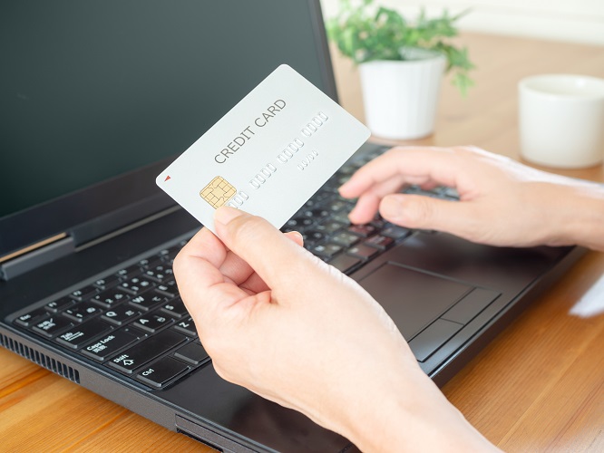 支払い方法はクレジットカード・後払い・代金引換の3種類