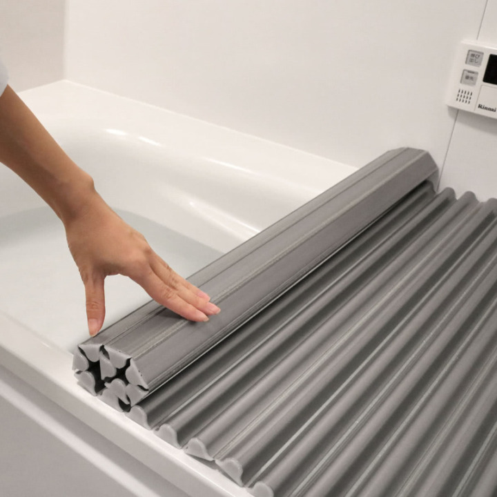 まずは使用している風呂蓋に適した収納方法をチェック！
